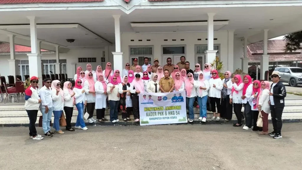 Lepas 148 Kader TP-PKK ke Jambore dan HKG ke-54 di Wakatobi, Bupati Butur Tekankan Inovasi dan Kreativitas