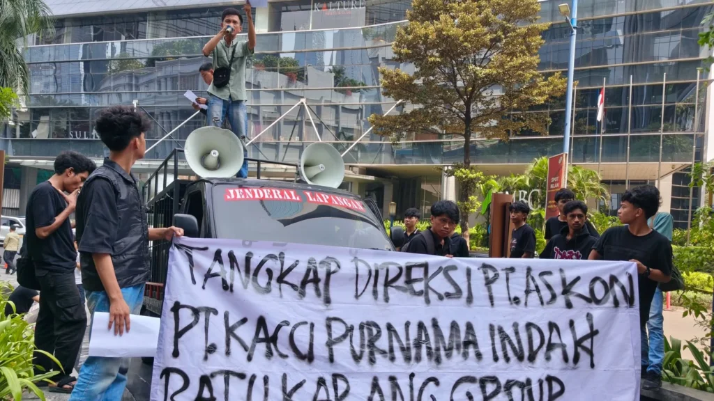 Demo di Kantor ASKON, Koalisi Mahasiswa Sultra-Jakarta Desak Usut Dugaan Pelanggaran Tambang PT KPI